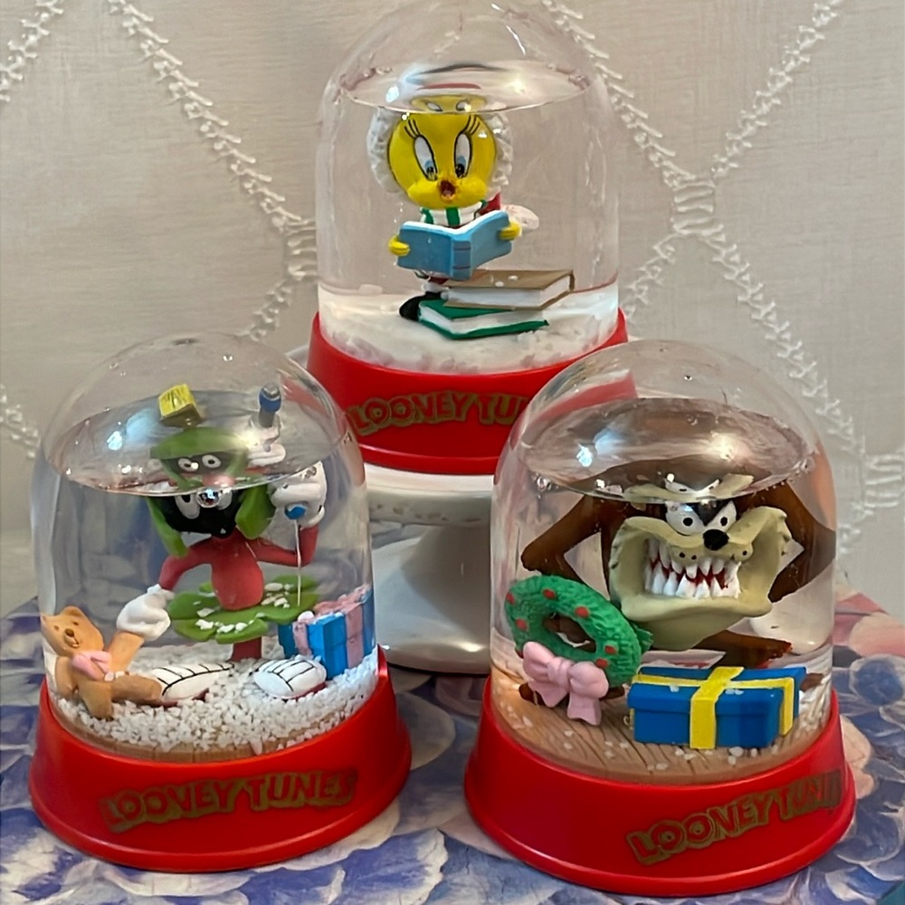 Vtg Looney Tunes By Matrix 3 Mini Snow Globs As Is